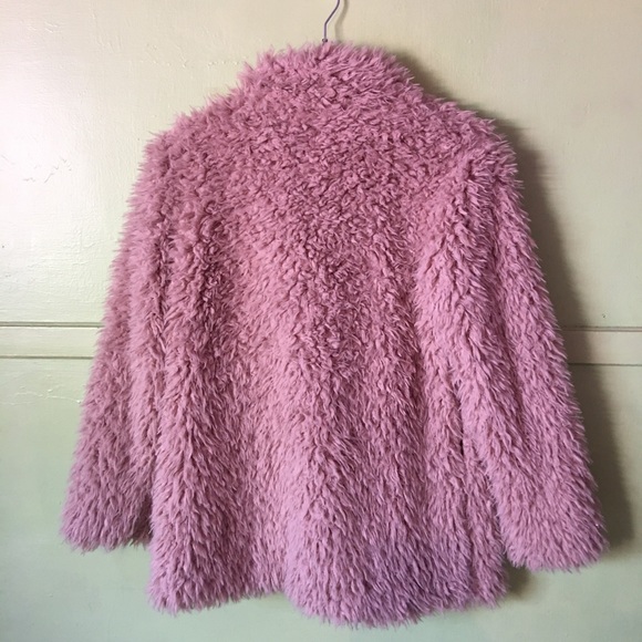 Ladies’ Shaggy Coat - Picture 3 of 6